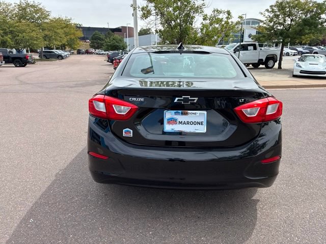 Used 2017 Chevrolet Cruze LT w/ Convenience Package FWD image 5