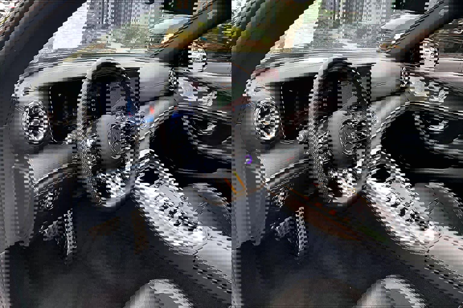 Certified 2024 Mercedes-Benz AMG GT 63 image 33