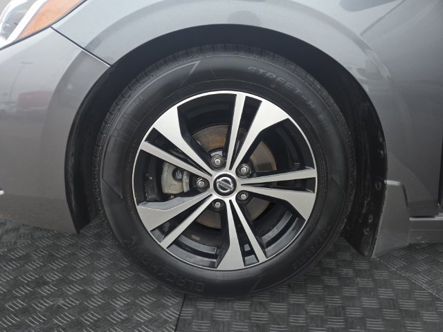 Used 2021 Nissan Sentra SV FWD image 32