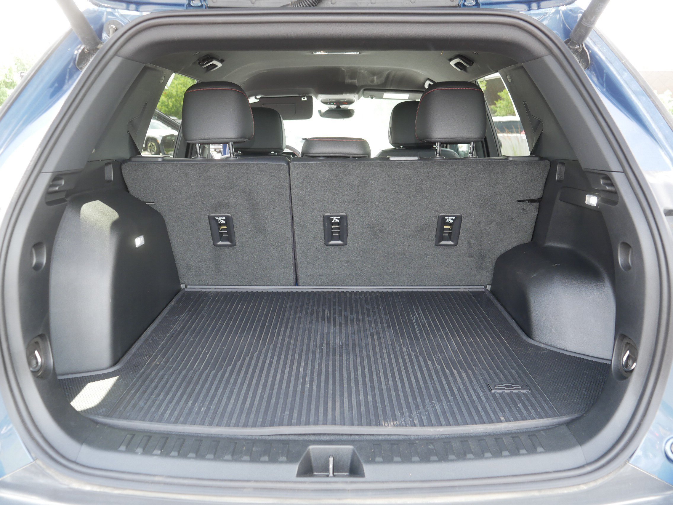 Used 2026 Chevrolet Equinox RS w/ Safety and Technology Package AWD/4WD image 17