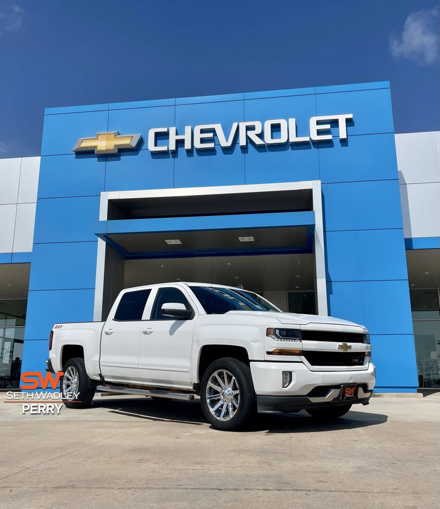 Used 2018 Chevrolet Silverado 1500 LT w/ Texas Edition