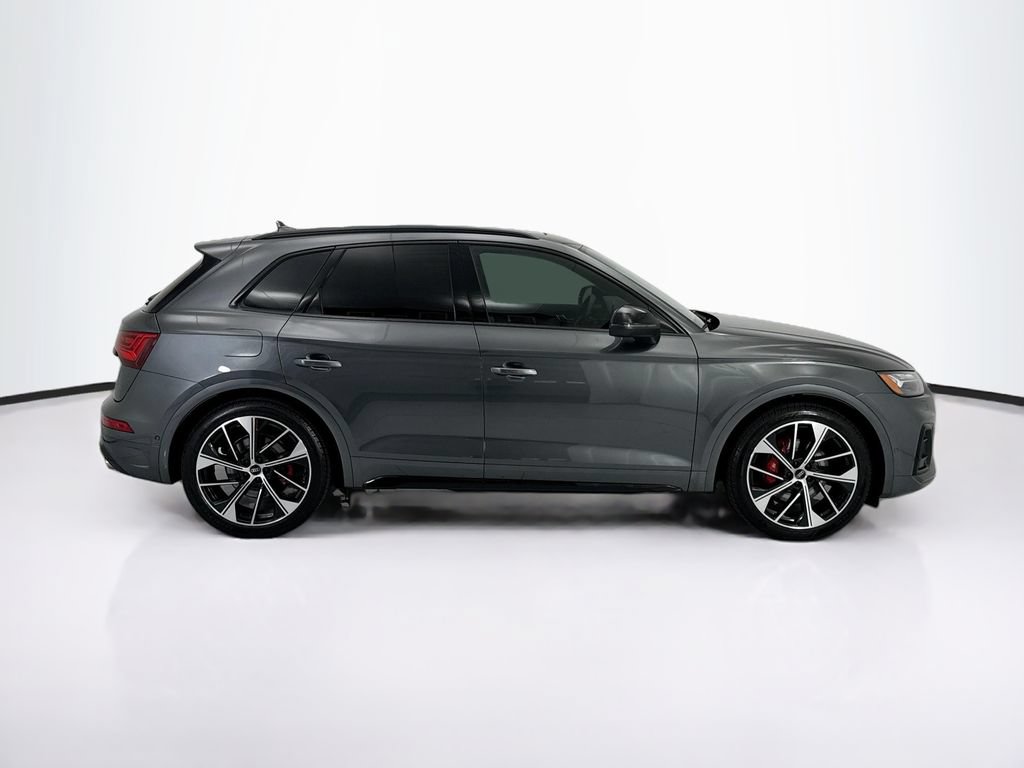 Certified 2023 Audi SQ5 Prestige w/ Prestige Package AWD/4WD image 4