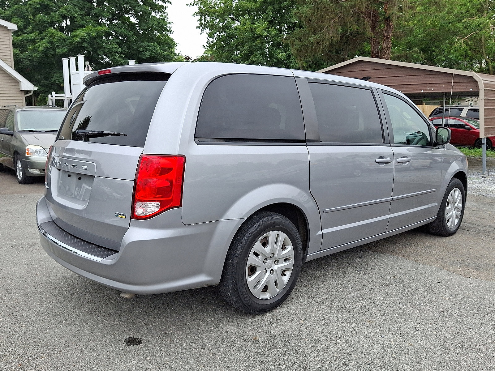 Used 2017 Dodge Grand Caravan SE w/ Power Window Group image 7