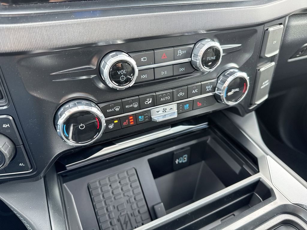 New 2026 Ford F250 Platinum w/ Tremor Off-Road Package AWD/4WD image 17