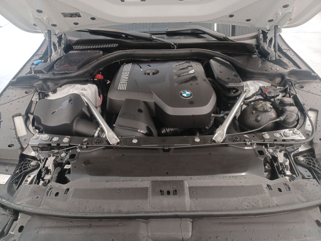 Certified 2025 BMW 530i xDrive w/ M Sport Package image 18