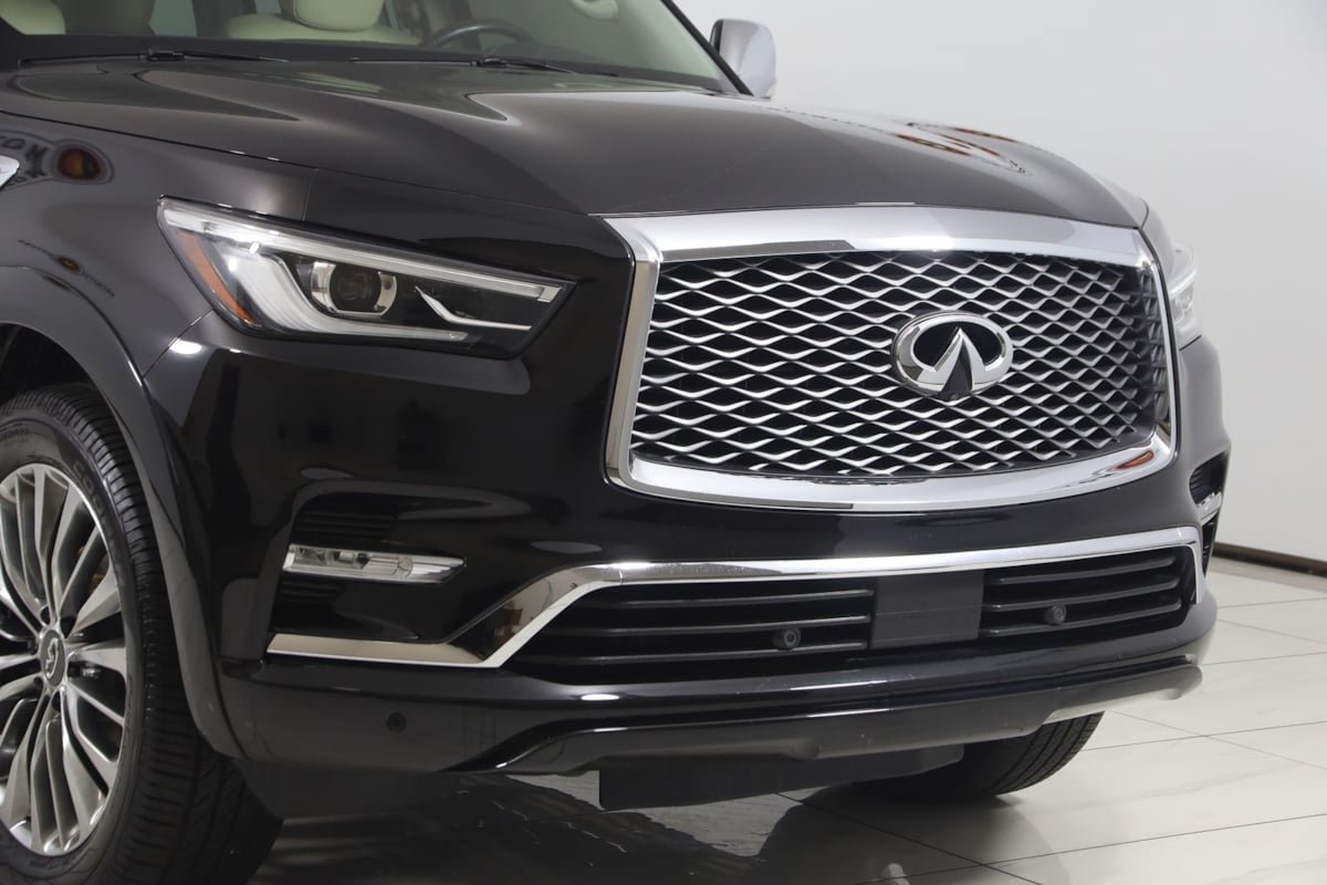 Used 2018 INFINITI QX80 4WD w/ Driver Assistance Package image 42