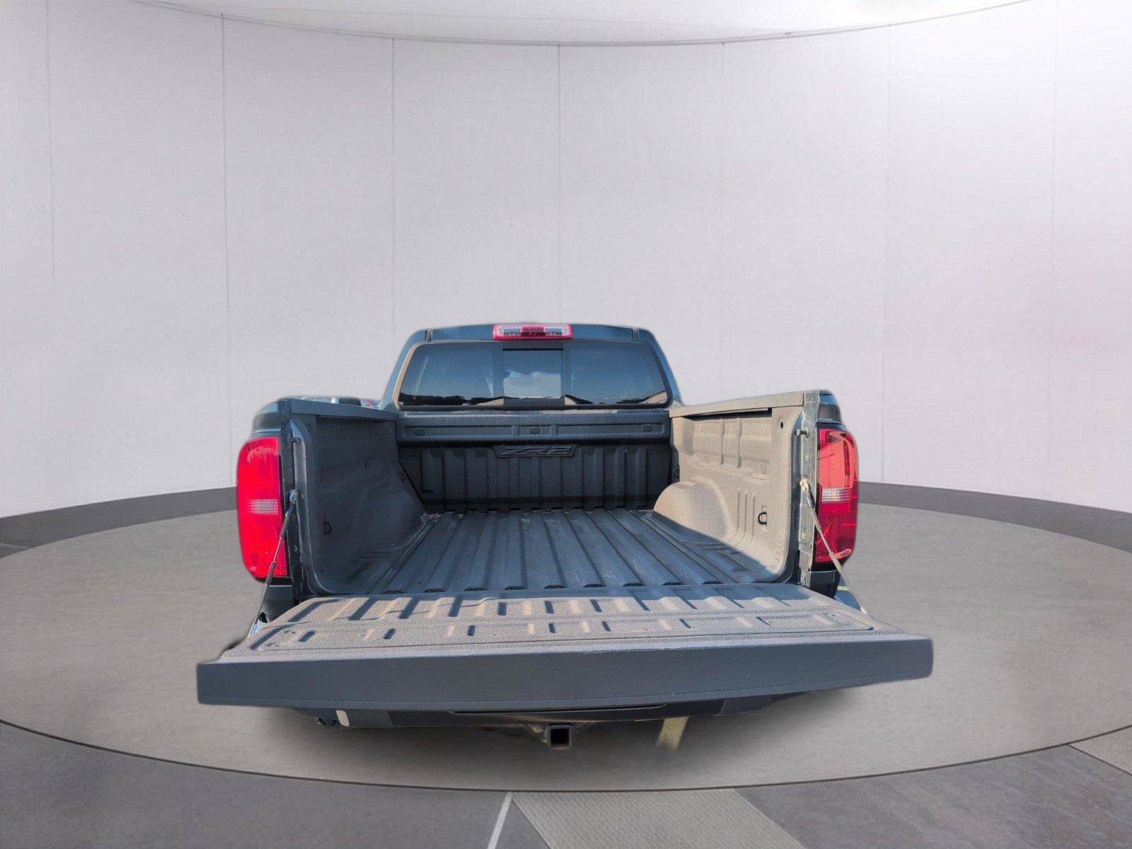 Used 2017 Chevrolet Colorado ZR2 AWD/4WD image 5