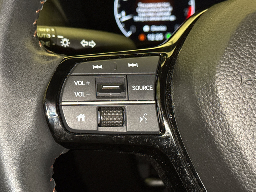 Certified 2024 Honda HR-V Sport image 31