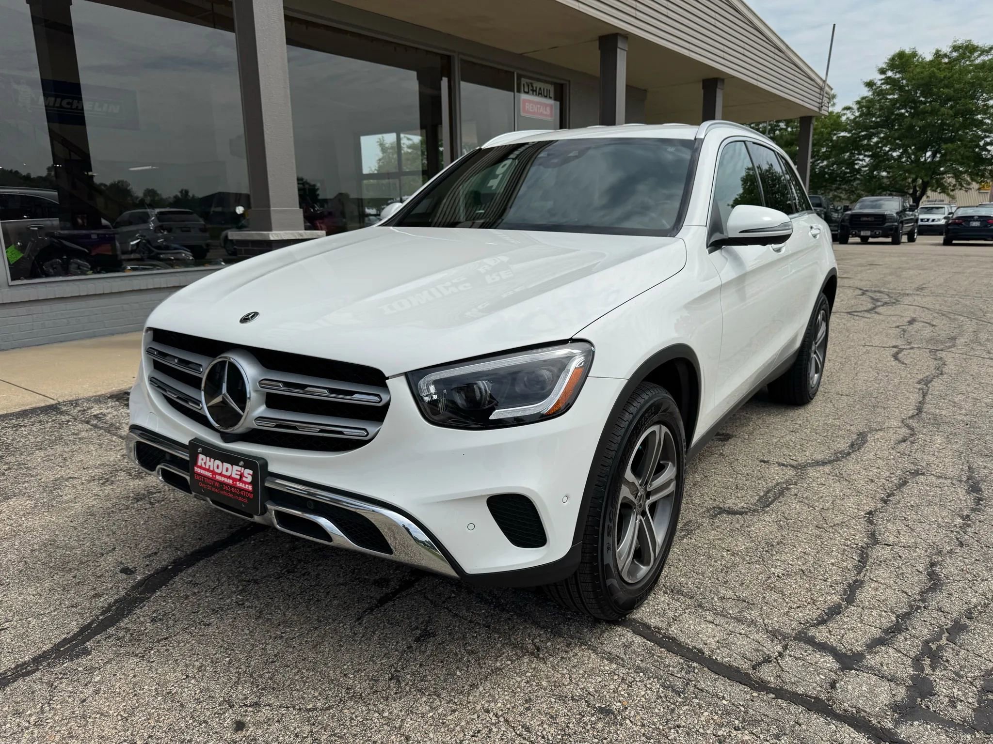 Used 2021 Mercedes-Benz GLC 300 4MATIC image 1