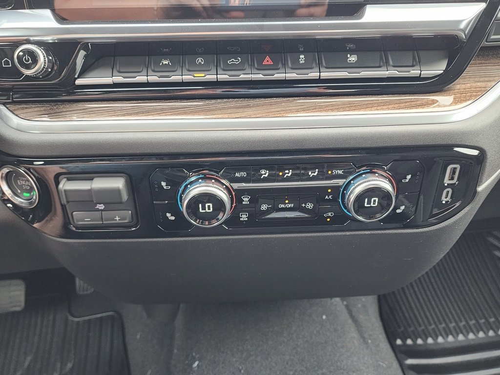 New 2026 GMC Sierra 1500 Elevation image 29