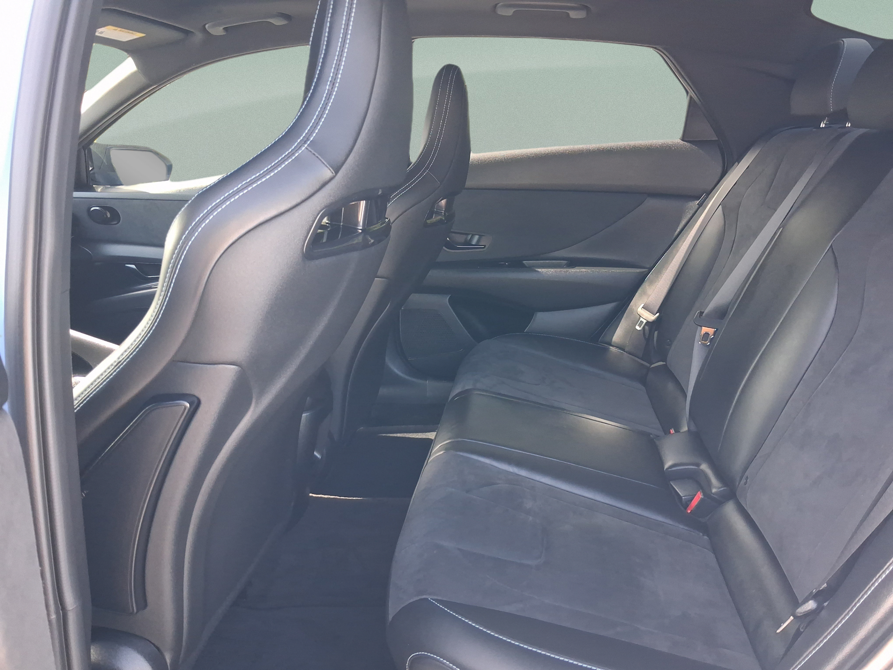 Used 2025 Hyundai Elantra N FWD image 25