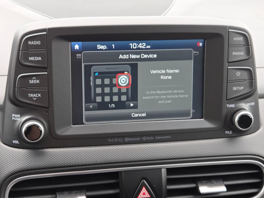 Used 2020 Hyundai Kona SEL Plus AWD/4WD image 9