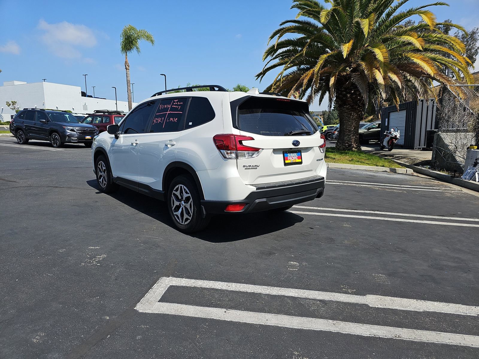 Used 2023 Subaru Forester Premium AWD/4WD image 5