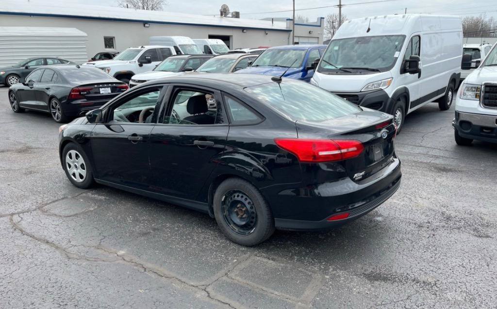 Used 2016 Ford Focus S FWD image 7