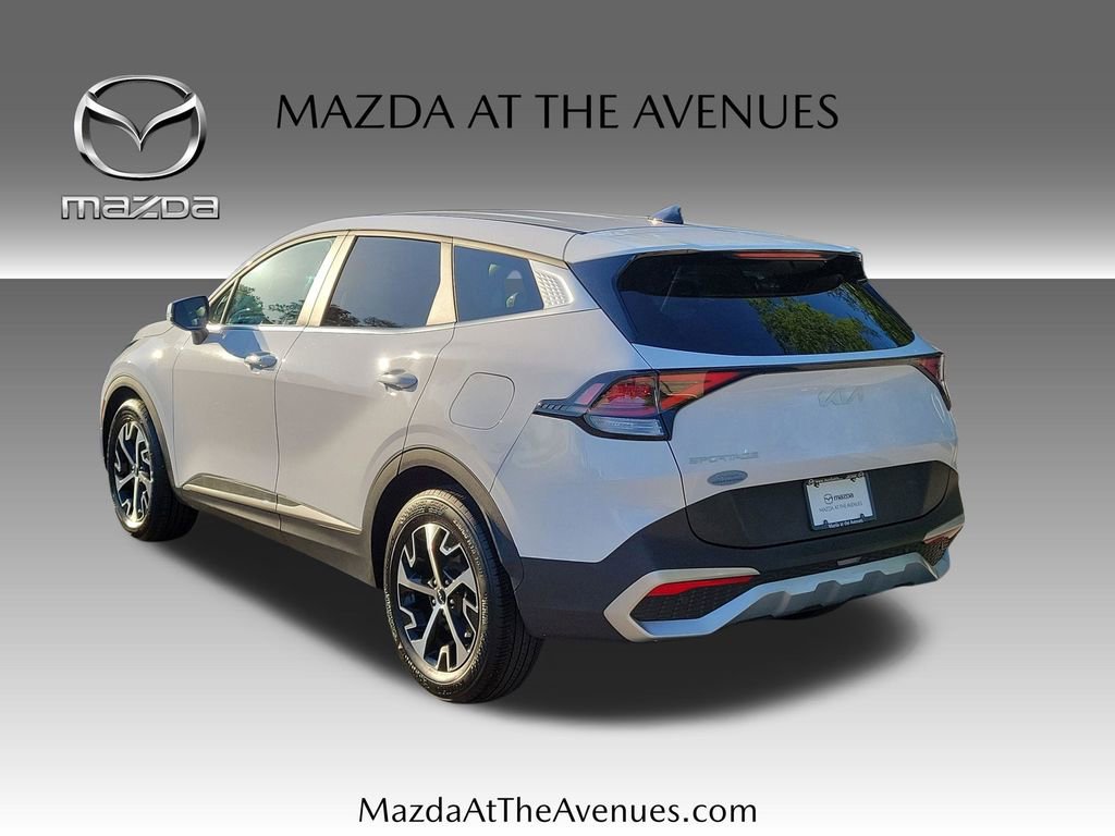 Used 2024 Kia Sportage EX image 5