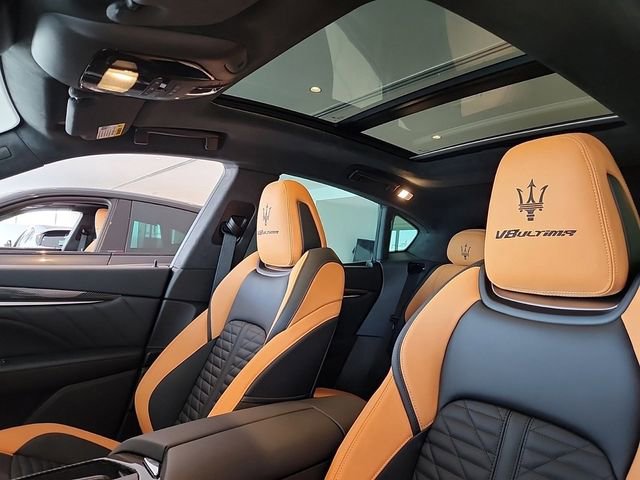 New 2024 Maserati Levante Trofeo image 24