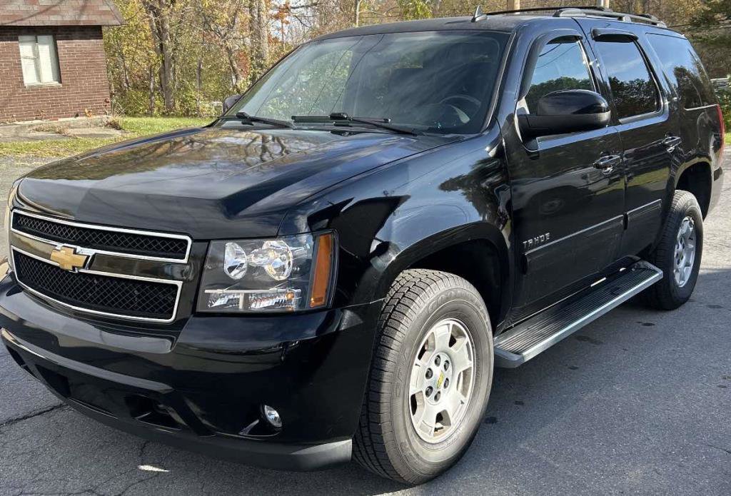 Used 2013 Chevrolet Tahoe LT w/ Luxury Package