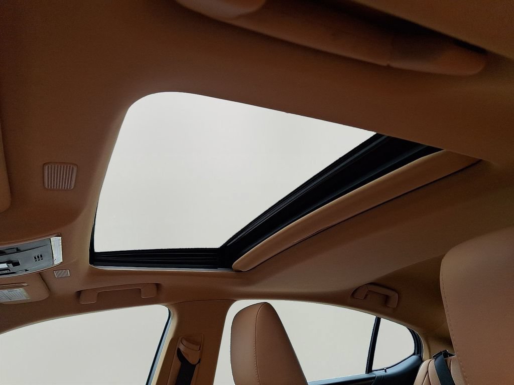 Certified 2025 Lexus ES 300h w/ Premium Package FWD image 16