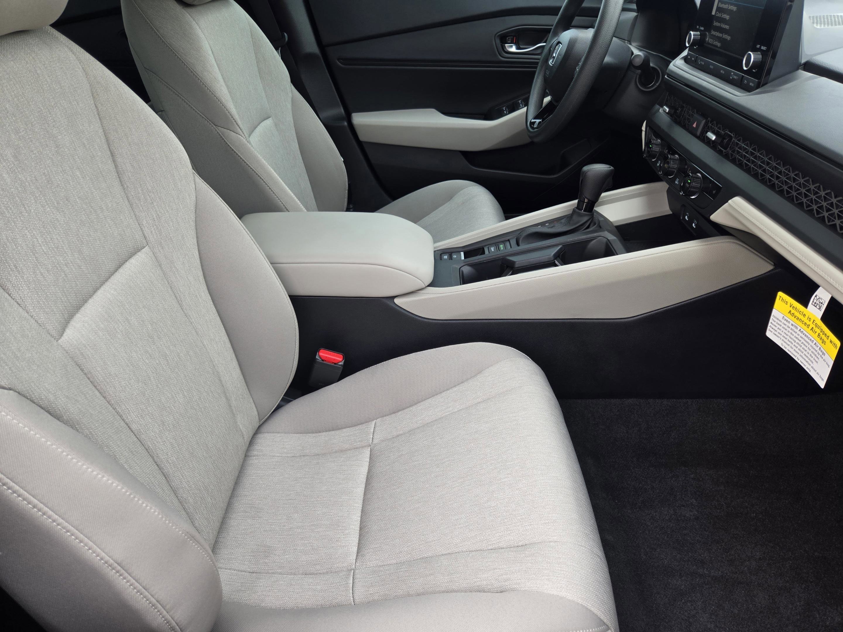 Certified 2025 Honda Accord SE image 10