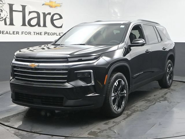 New 2027 Chevrolet Traverse LT w/ Sun and Wheel Package FWD image 7
