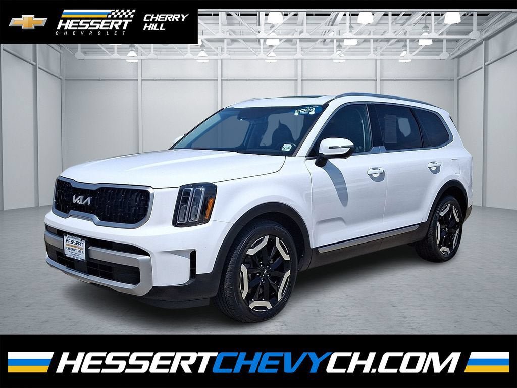 Used 2024 Kia Telluride EX