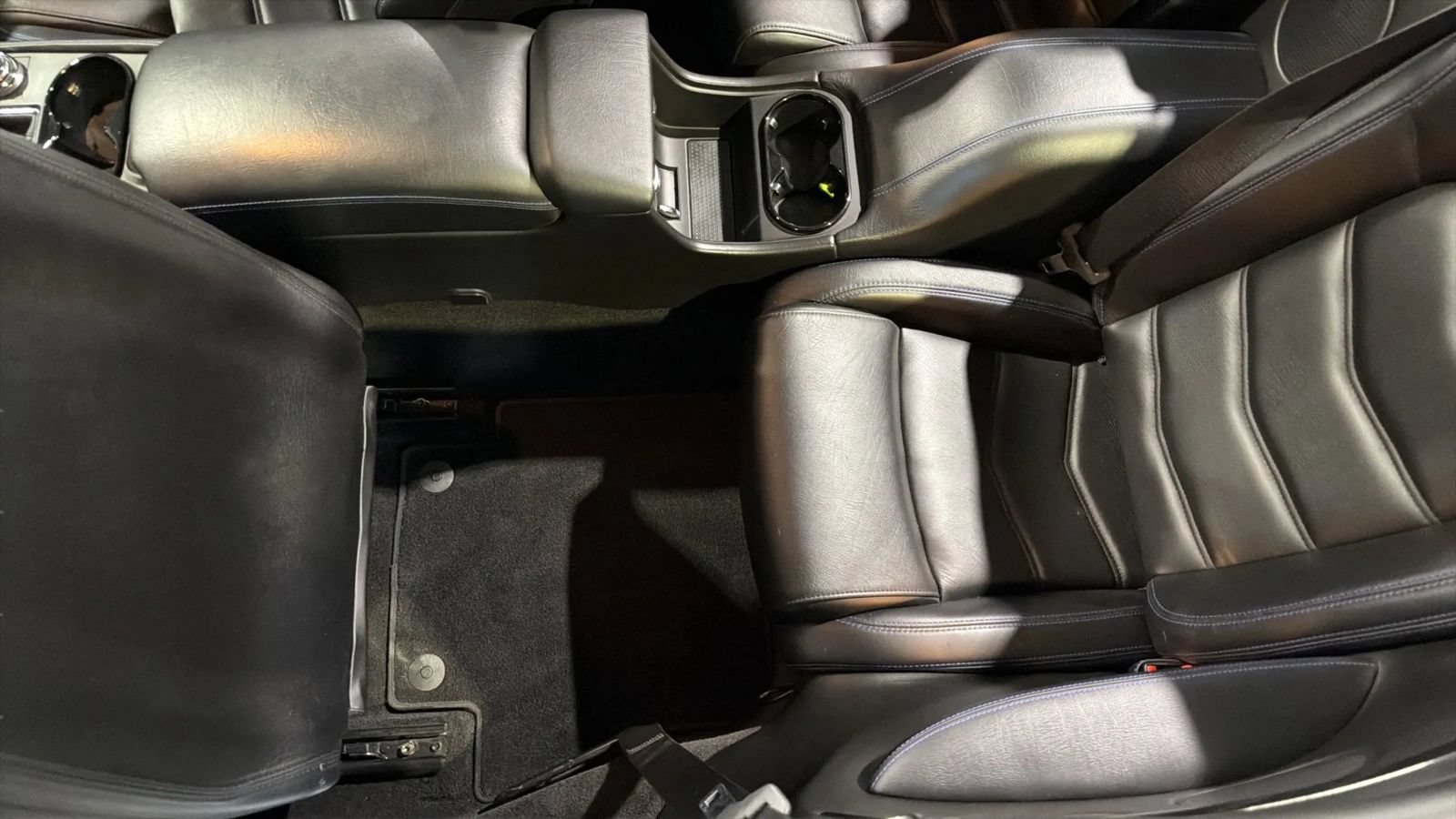 Used 2018 Maserati GranTurismo Sport RWD image 55