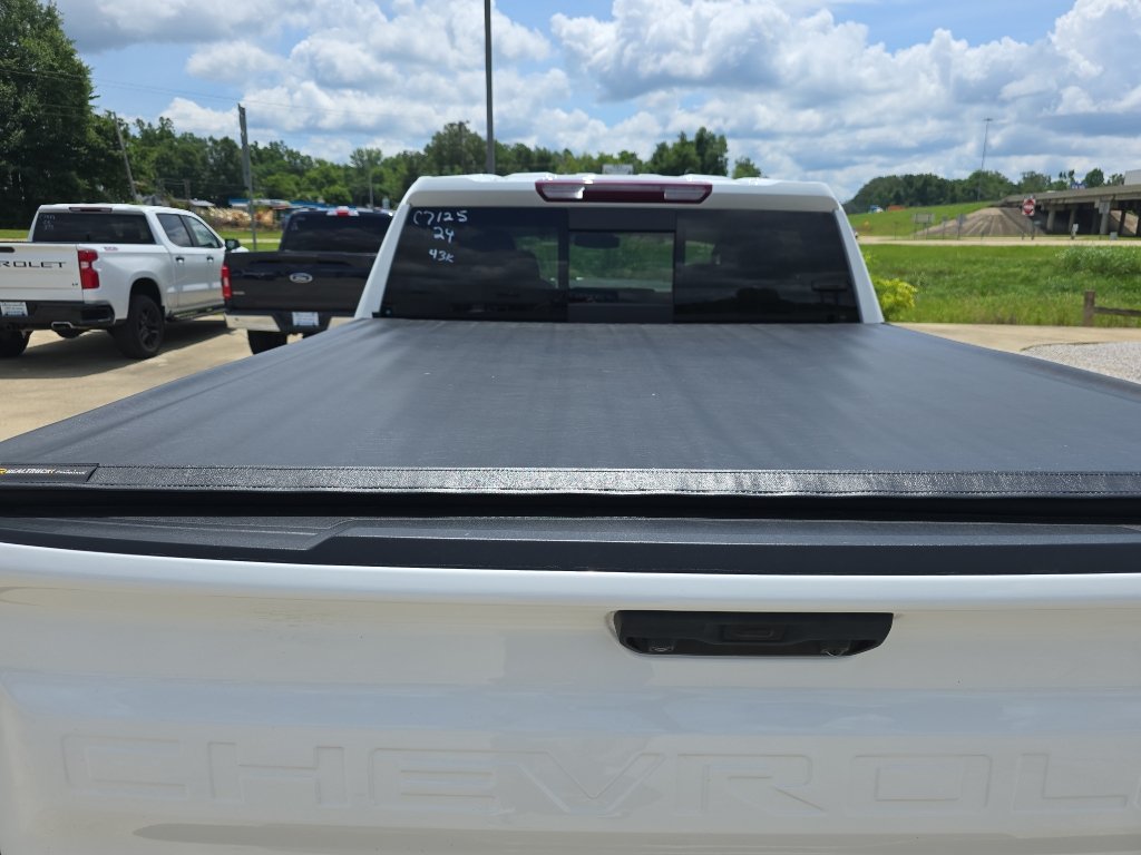 Used 2024 Chevrolet Silverado 1500 LTZ w/ LTZ Convenience Package II AWD/4WD image 13