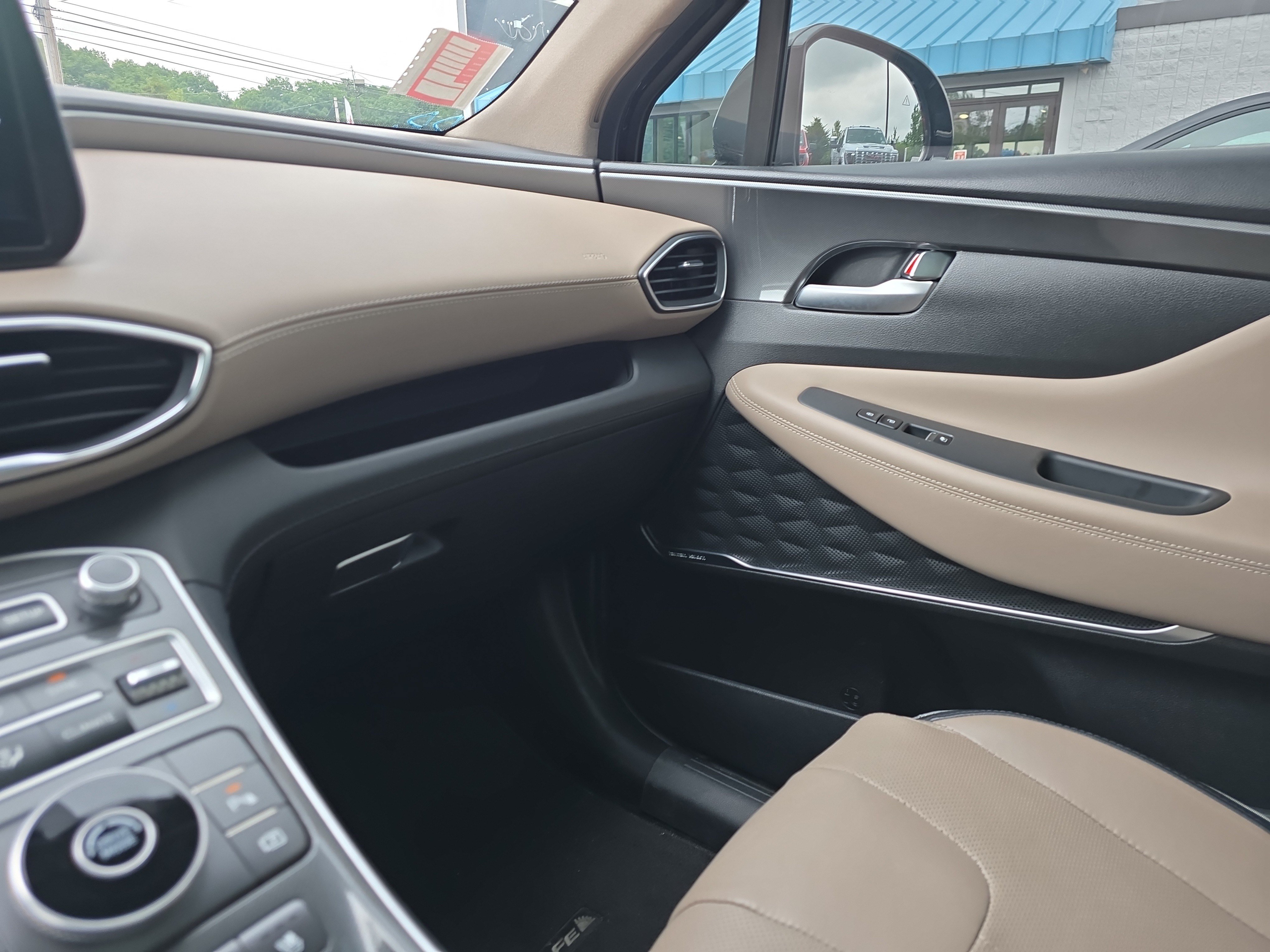Used 2021 Hyundai Santa Fe Limited FWD image 37