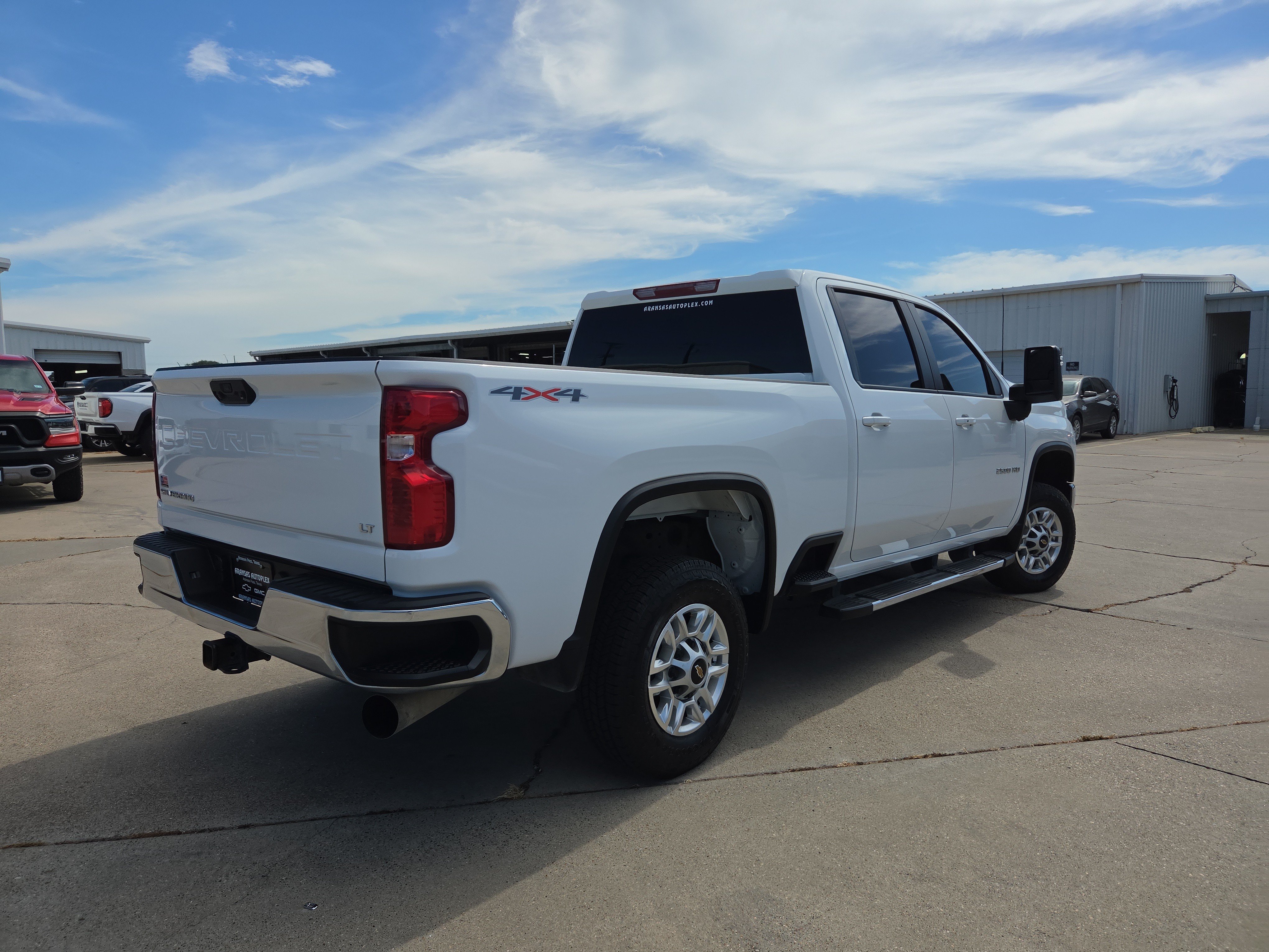 Used 2026 Chevrolet Silverado 2500 LT AWD/4WD image 5