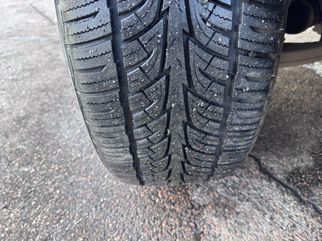 Used 2024 Jeep Wagoneer L Series II w/ Flexible Seating Group image 50