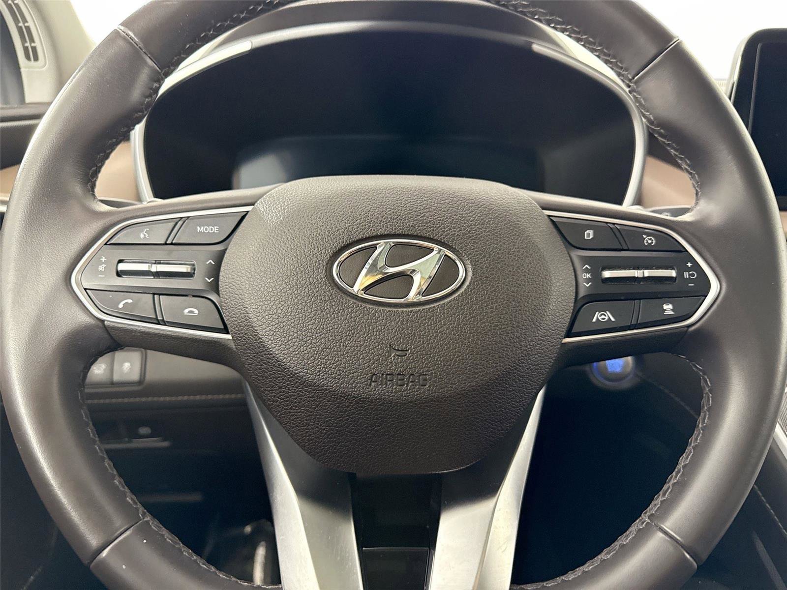 Used 2022 Hyundai Santa Fe SEL Premium AWD/4WD image 17