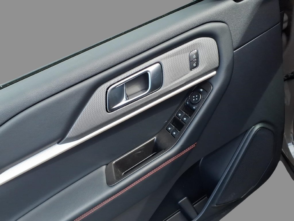 New 2027 Ford Explorer ST-Line AWD/4WD image 19