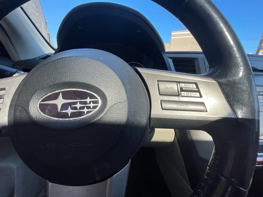 Used 2011 Subaru Outback 3.6R Limited w/ PWR Moonroof Pkg AWD/4WD image 14