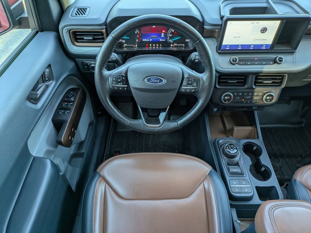 Used 2022 Ford Maverick Lariat w/ Lariat Luxury Package image 16