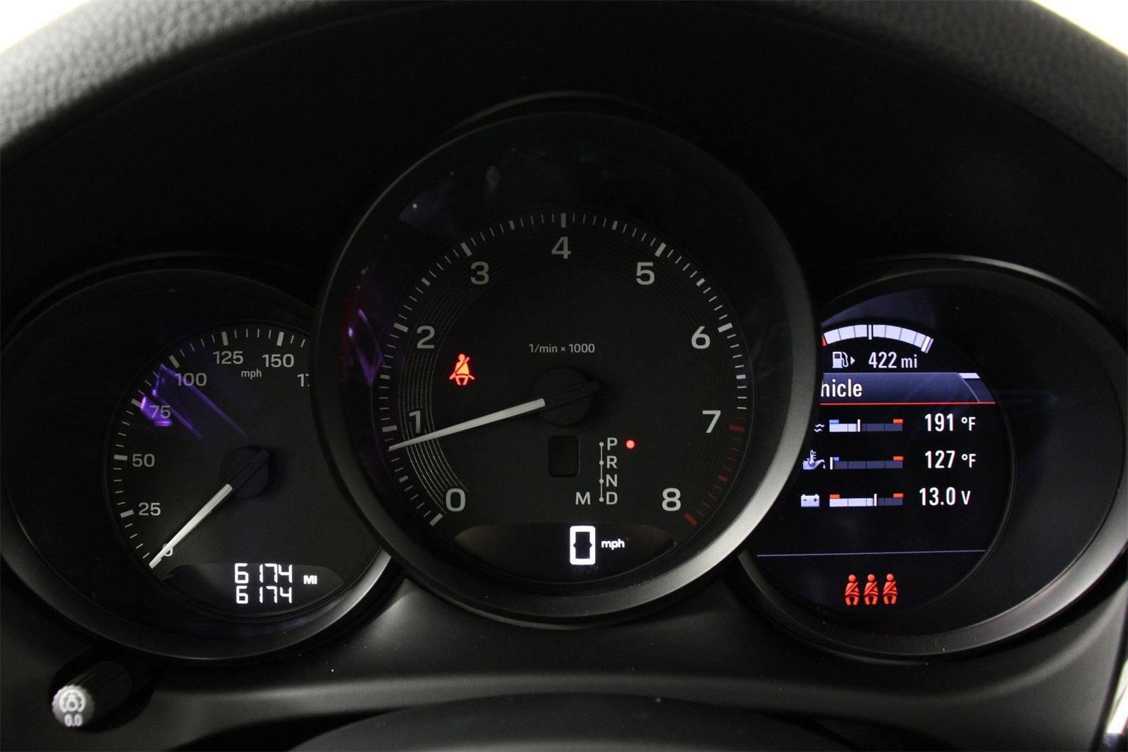 Used 2025 Porsche Macan image 16