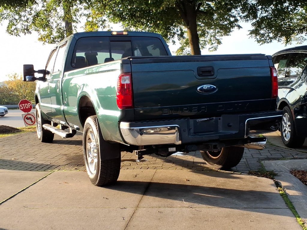 Used 2010 Ford F350 Lariat AWD/4WD image 3