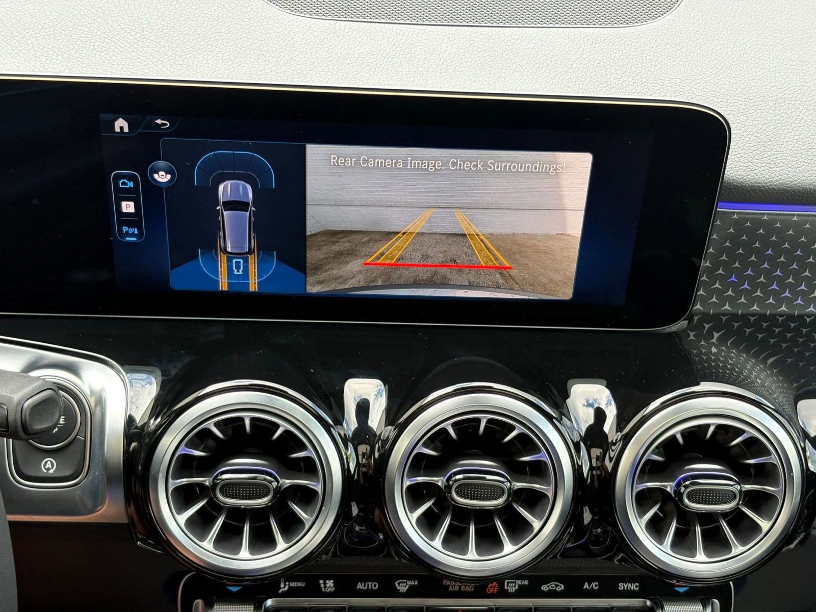 New 2026 Mercedes-Benz GLB 250 4MATIC image 26