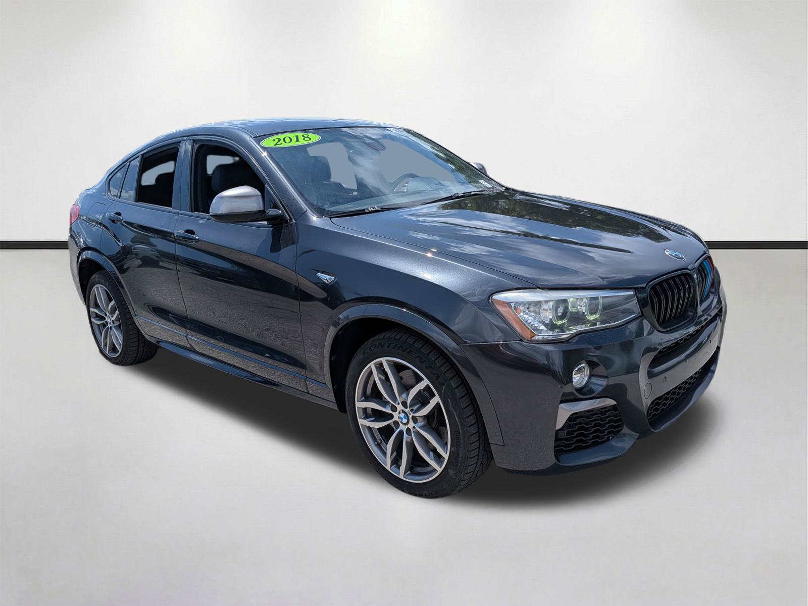 Used 2018 BMW X4 M40i AWD/4WD image 1