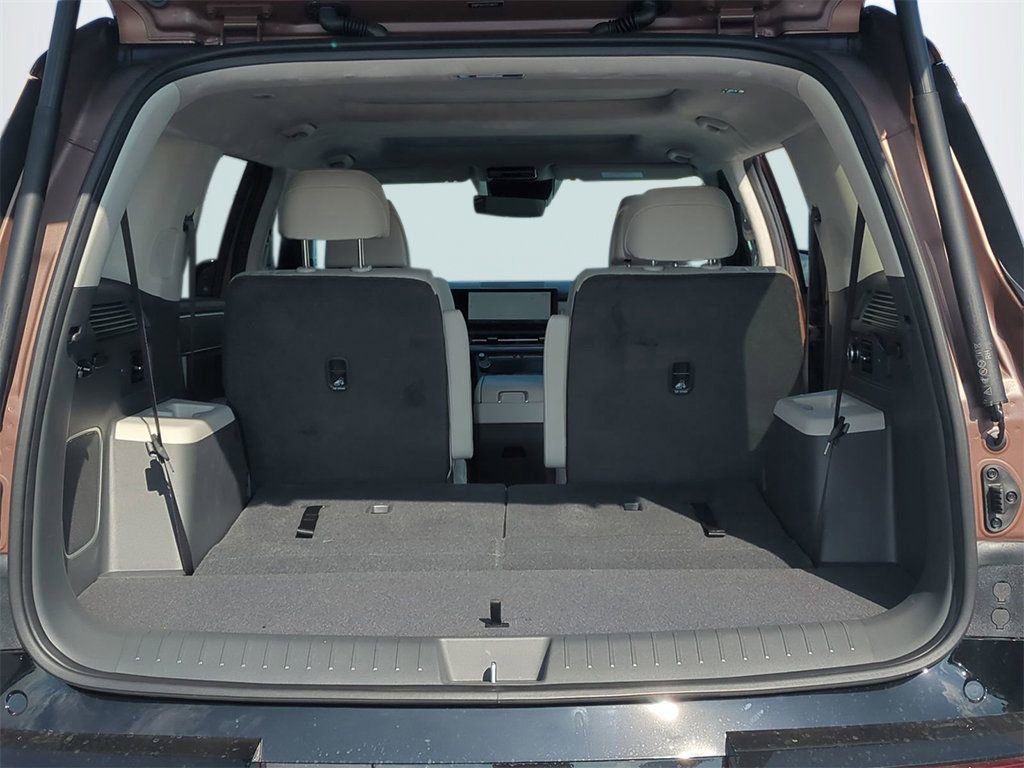 New 2026 Hyundai Santa Fe Calligraphy image 14