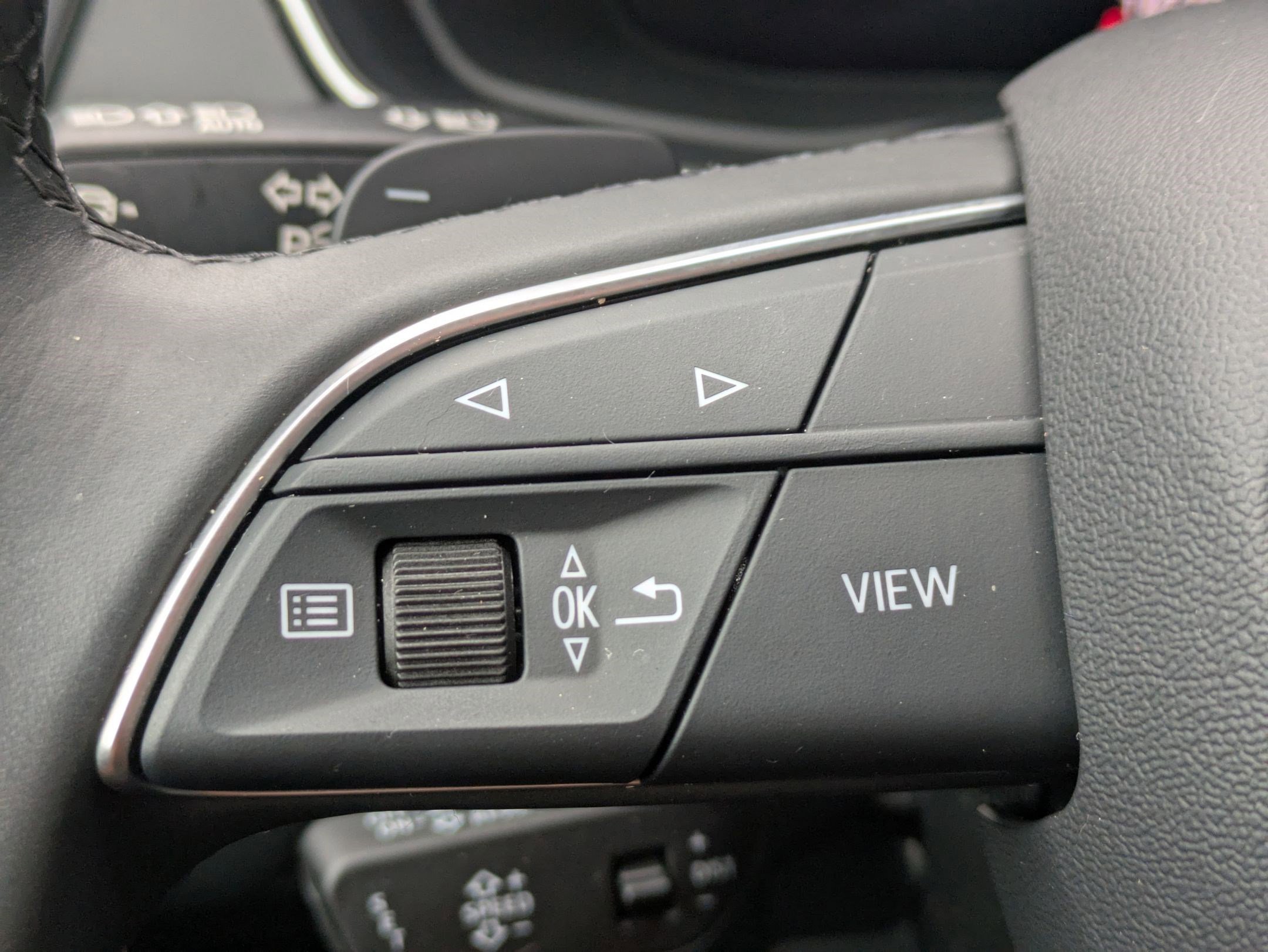 Certified 2025 Audi Q5 2.0T Premium image 14