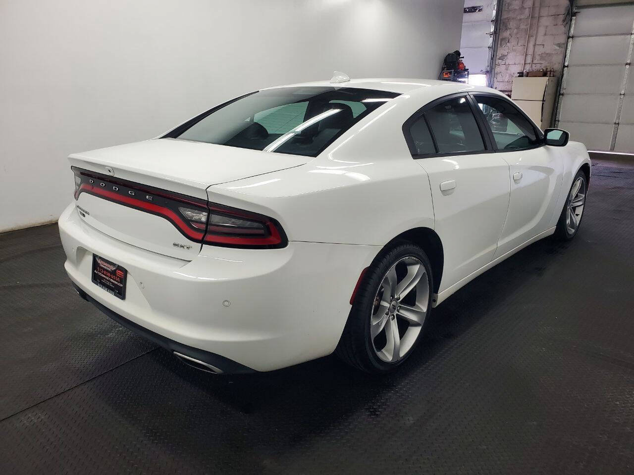 Used 2018 Dodge Charger SXT Plus w/ Quick Order Package 29J RWD image 7