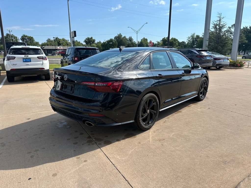 Used 2024 Volkswagen Jetta GLI Autobahn w/ GLI Black Package FWD image 5