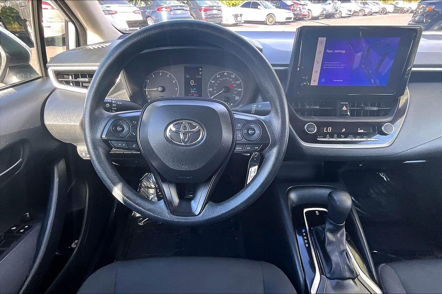 Used 2023 Toyota Corolla LE FWD image 5