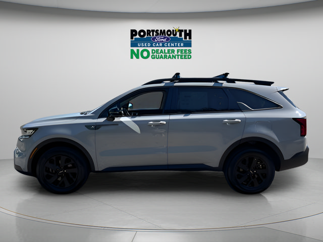 Used 2023 Kia Sorento S w/ Panoramic Sunroof Package AWD/4WD image 2