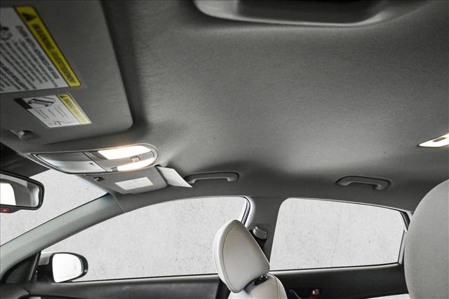 Used 2023 Hyundai Kona SEL image 16