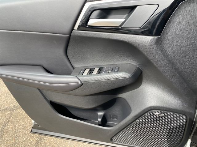 New 2026 Mitsubishi Outlander SE image 14