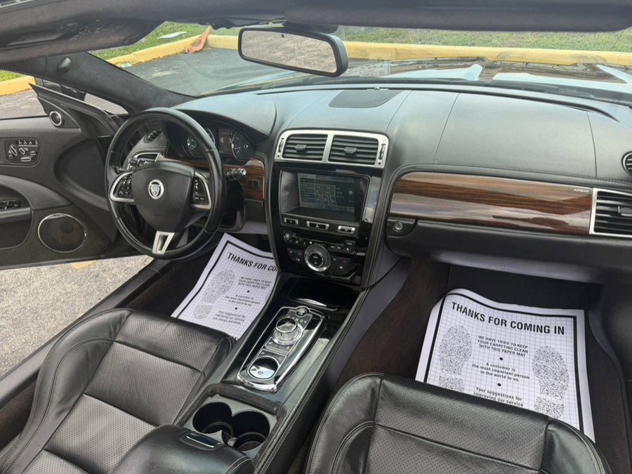 Used 2014 Jaguar XK Convertible RWD image 33