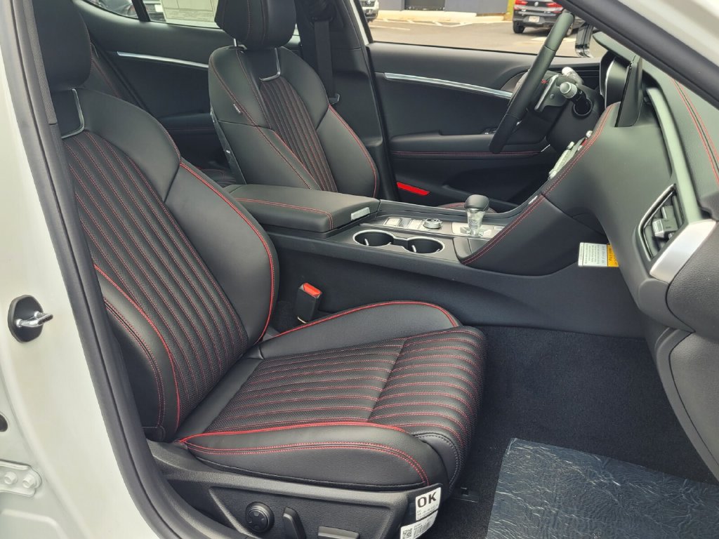 New 2026 Genesis G70 3.3T Sport Prestige RWD image 17