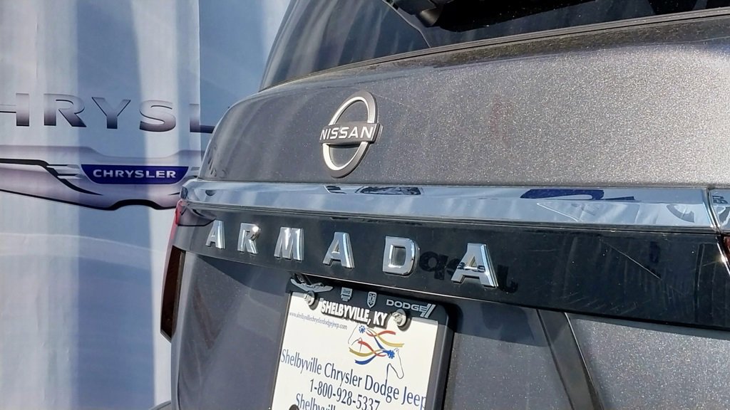 Used 2023 Nissan Armada SV image 7