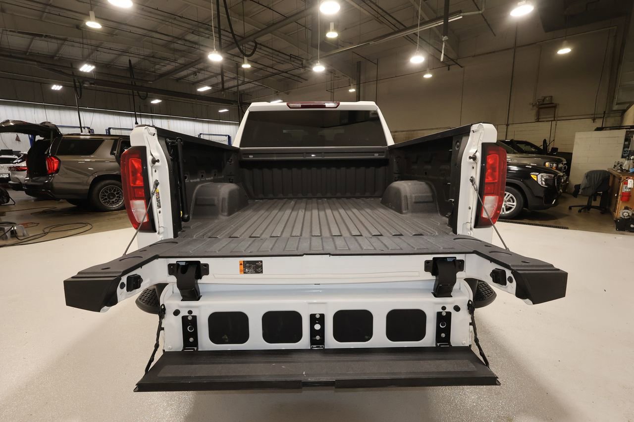 Certified 2024 GMC Sierra 1500 Elevation w/ X31 Off-Road Package AWD/4WD image 25